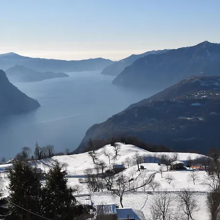 Attic House Mountain Iseo Hospitality Bossico