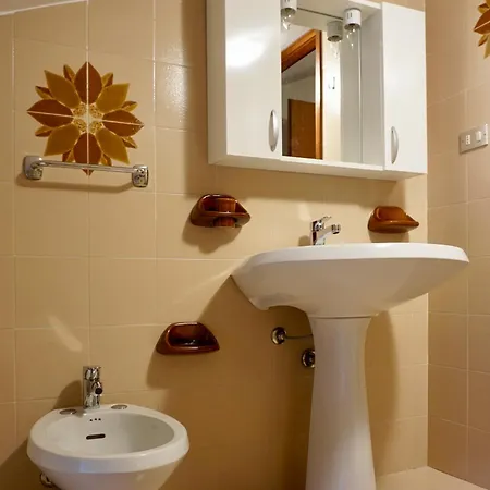 Attic House Mountain Iseo Hospitality Appartamento