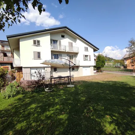 Attic House Mountain Iseo Hospitality Apartment Bossico