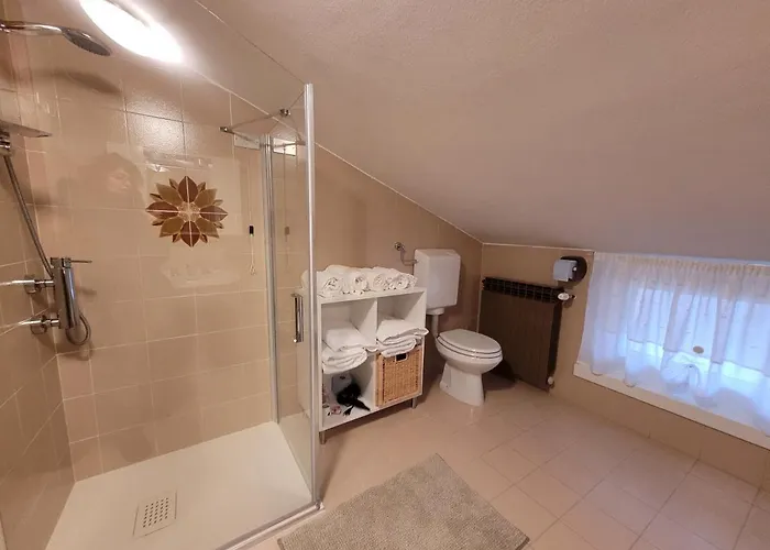 Attic House Mountain Iseo Hospitality *