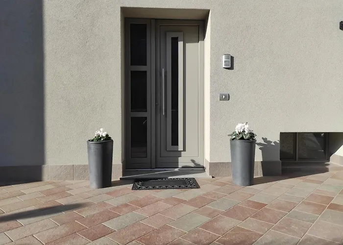 Attic House Mountain Iseo Hospitality דירה